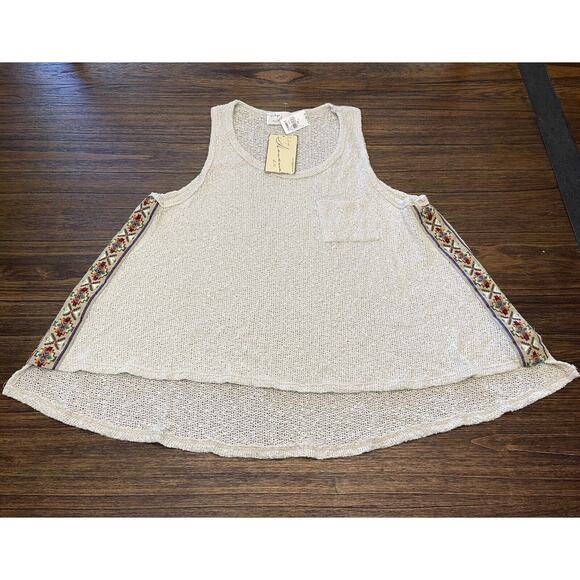 Women’s Vintage Havana Textured Tank Navajo Detail Sides Large NWT Cavender’s - Picture 1 of 7